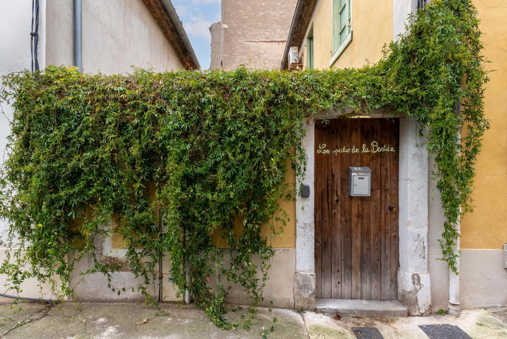 Appartement Le Patio De La Bastide Avec Terrasse & Netflix - Quartier Paisible à Carcassonne Extérieur photo